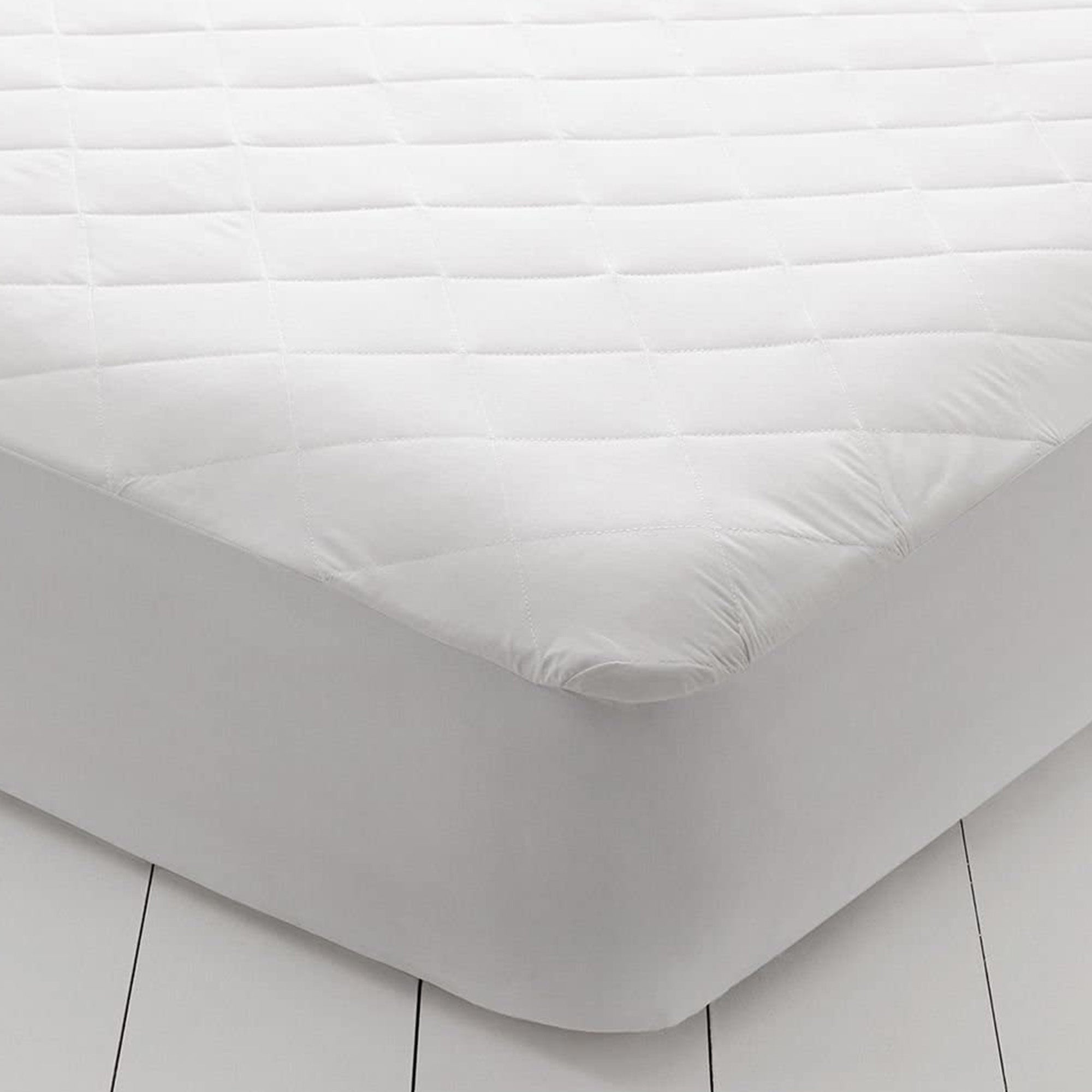 Continental Bedding Mattress Pad Soft Hypoallergenic Mattress Protector Queen Size