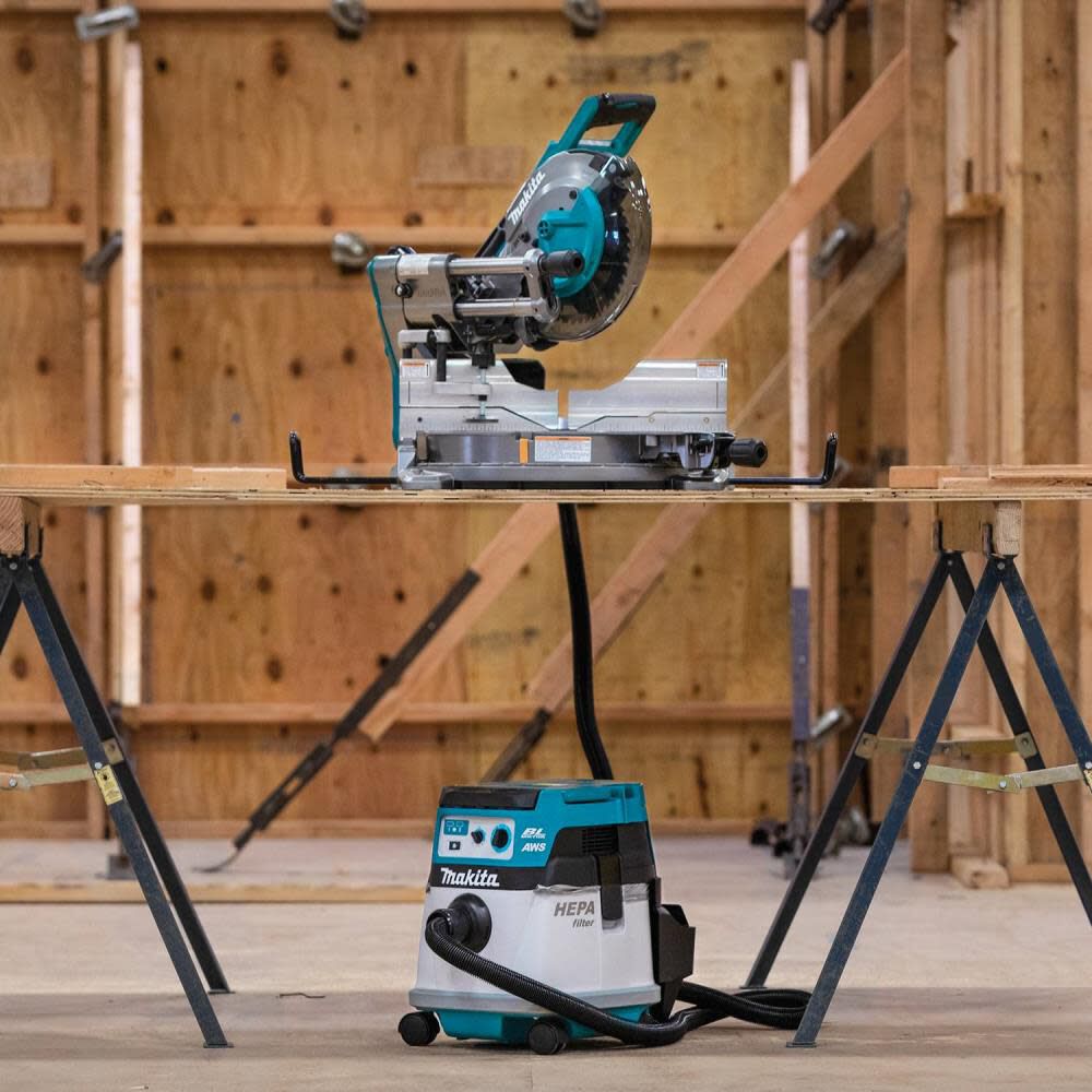 Makita 40V max XGT Dual Bevel Sliding Compound Miter Saw Bare Tool 10