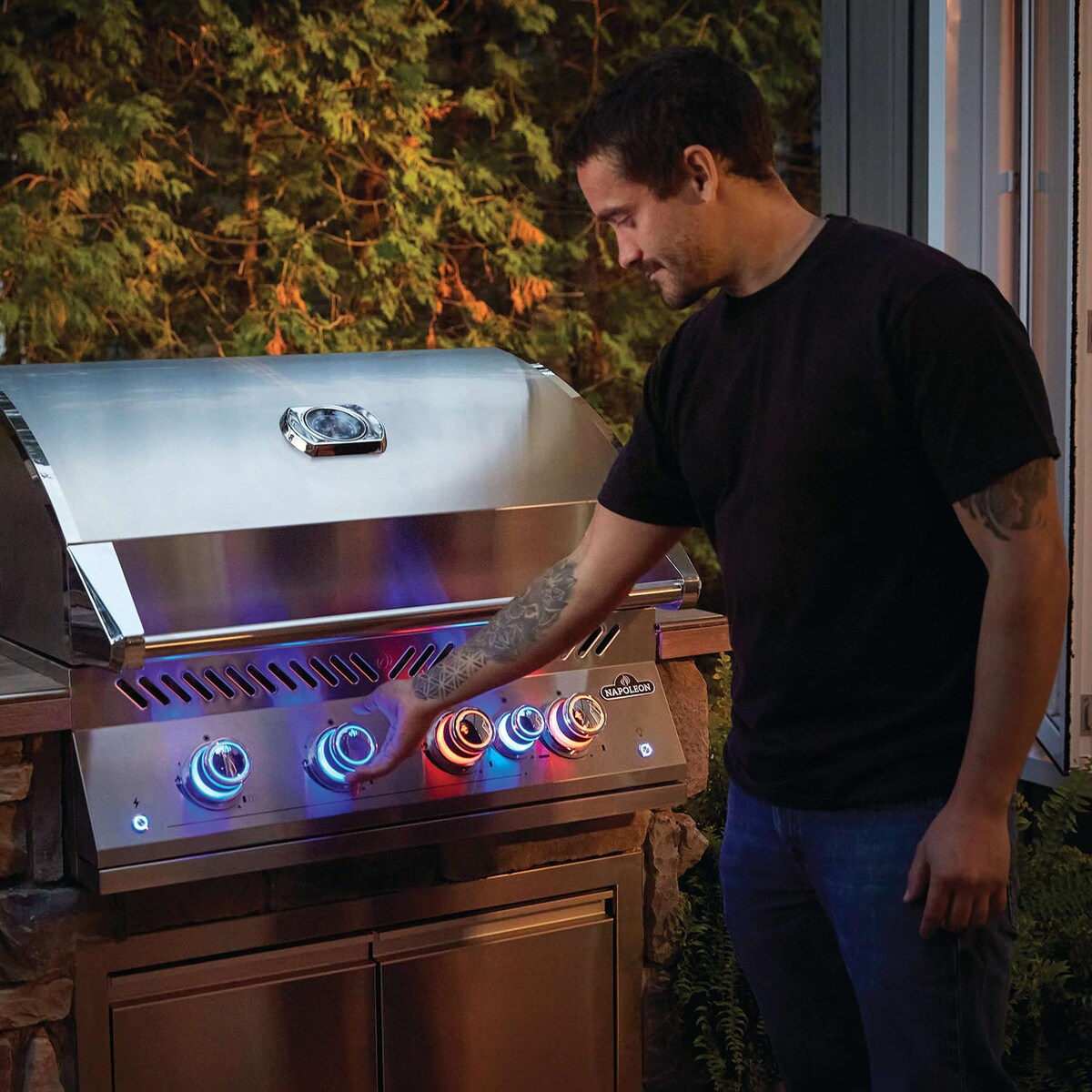 Napoleon Built-In 700 Series 32-Inch Natural Gas Grill w/ Infrared Rear Burner and Rotisserie Kit