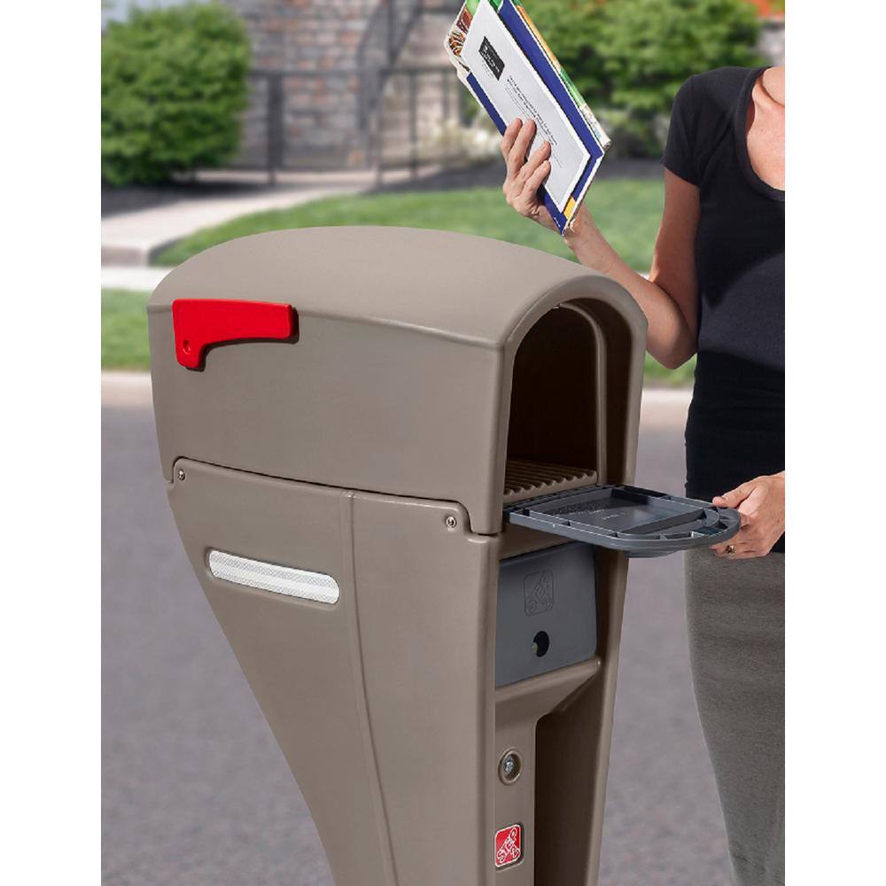 Step2 Mail Master Streamline Mocha OverPost Mounted Plastic Mailbox 562900