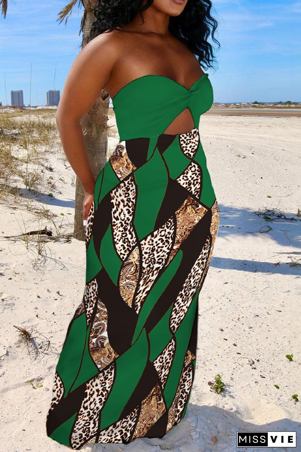 Lake Green Sexy Casual Print Hollowed Out Backless Strapless Long Dress Dresses