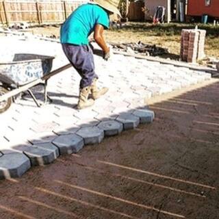 10.25 in. x 10.25 in. Hexagonal Concrete Pavers I (Pallet of 112) TBHEX10.25