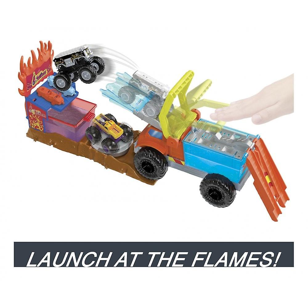 Hot Wheels Monster Trucks Arena Smashers Colour Shifters Rescue Playset