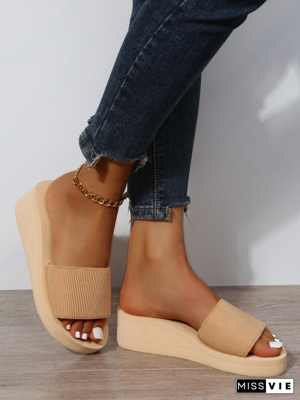 Stretch Upper Casual Wedge Slippers