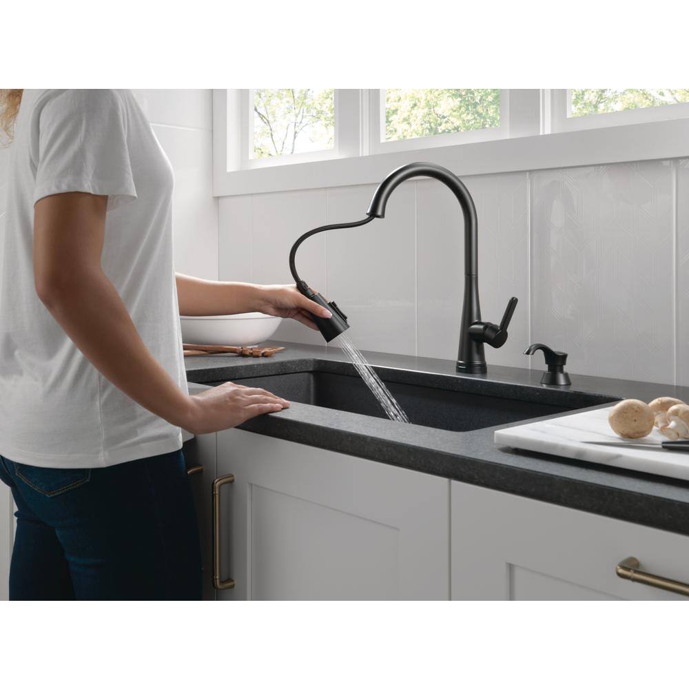 Delta Greydon Single-Handle Pull Down Sprayer Kitchen Faucet with Touch2O and ShieldSpray Technology in Matte Black 19826TZ-BLSD-DST