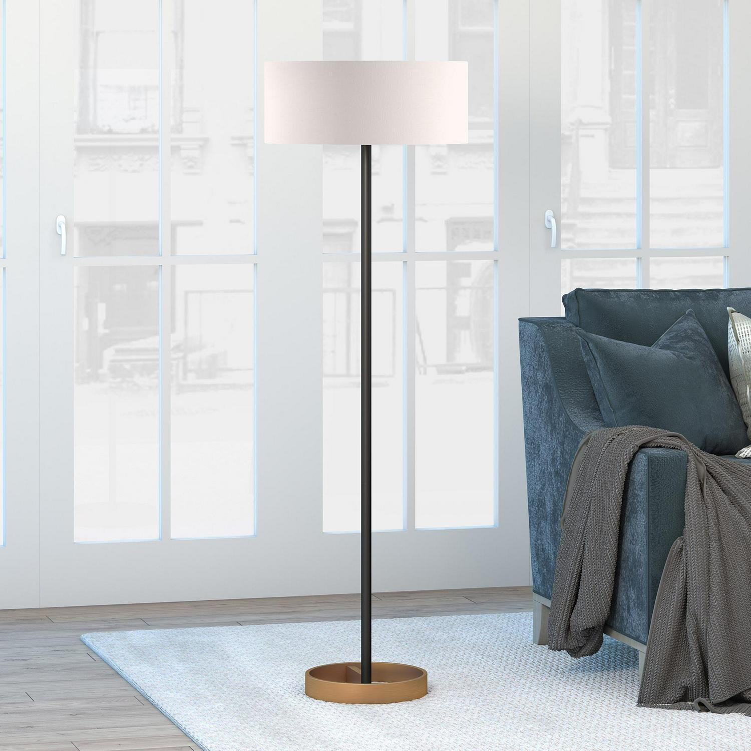 EvelynandZoe Traditional Metal Two-Tone Floor Lamp