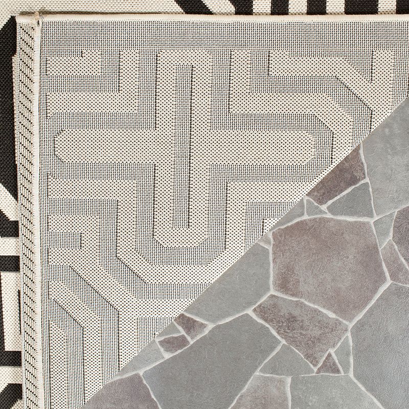 Safavieh Courtyard Geometric Print Indoor Outdoor Rug