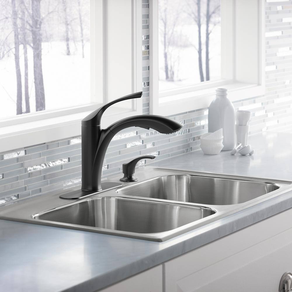 KOHLER Mistos Single-Handle Pull-Out Sprayer Kitchen Faucet in Matte Black K-R72510-SD-BL