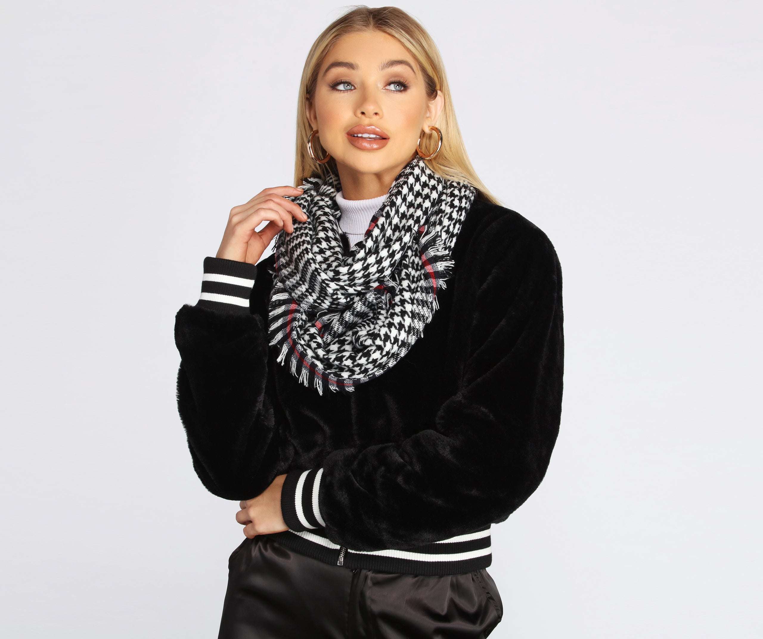 Frayed Houndstooth Plaid Infinity Scarf