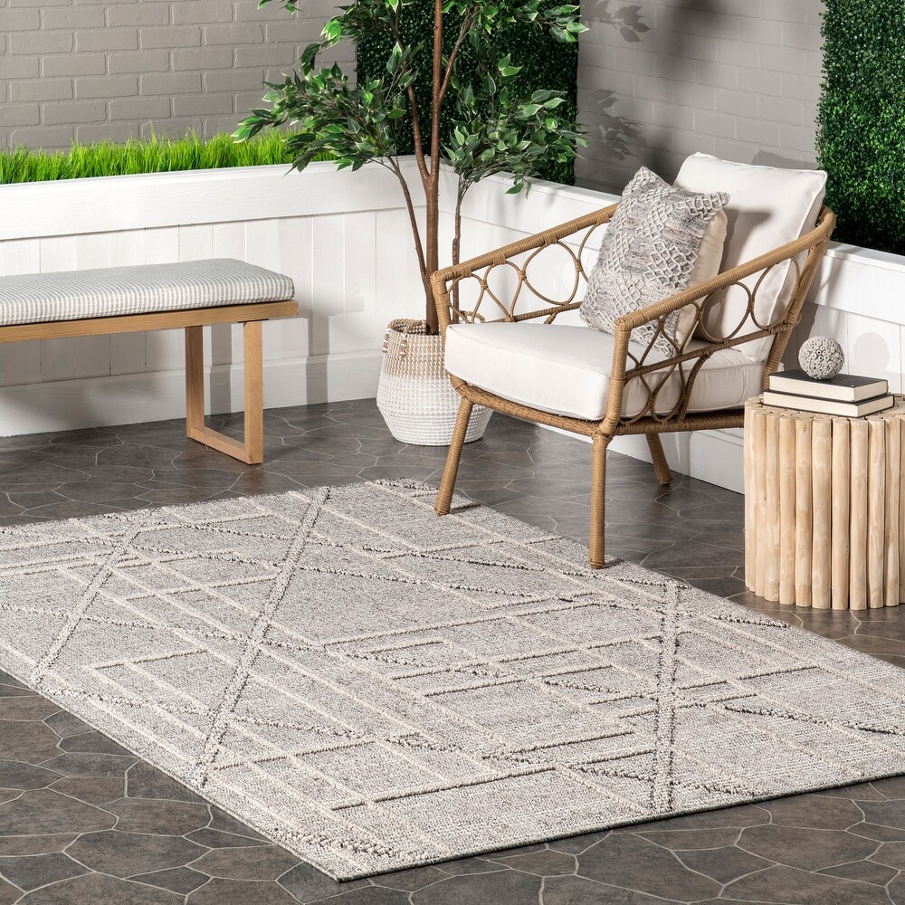 Brooklyn Rug Co Crissy Contemporary High Low Indoor/Outdoor Area Rug