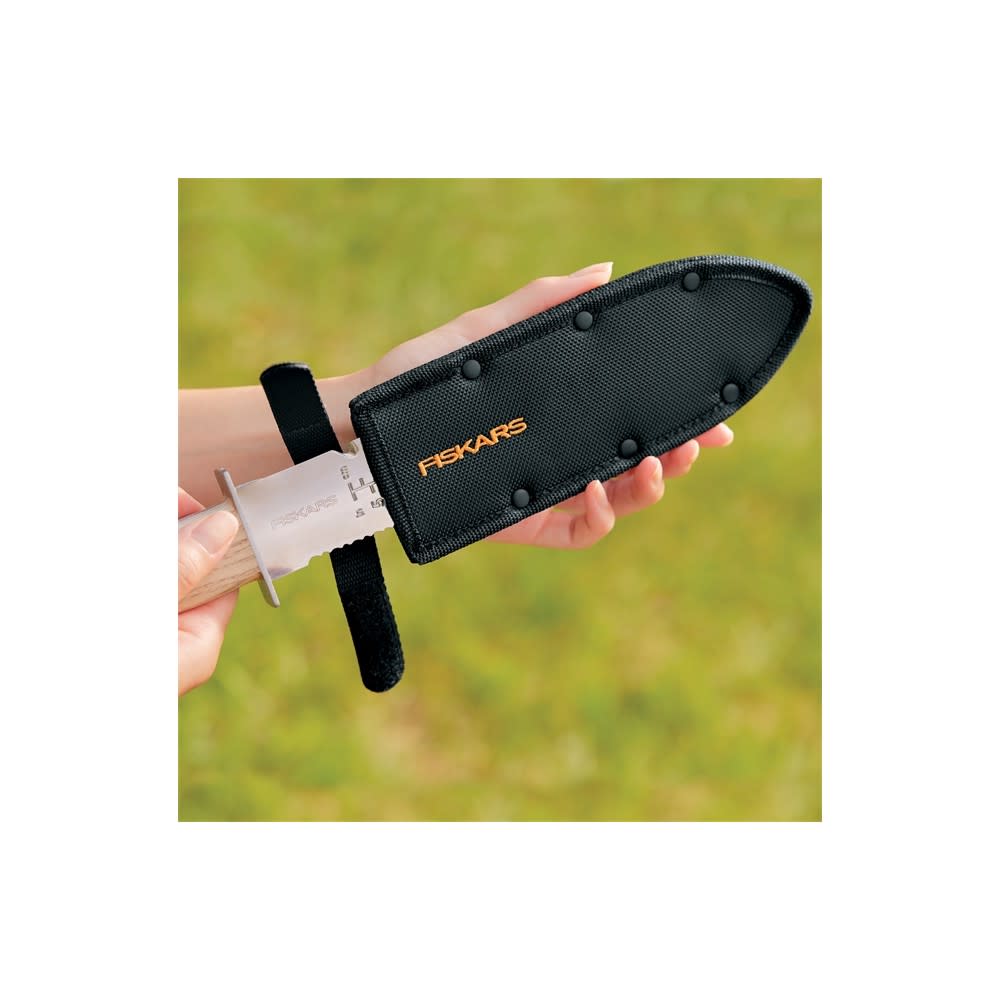 Fiskars Brands 370880-1001 Hori Hori Planting Tool with Sheath