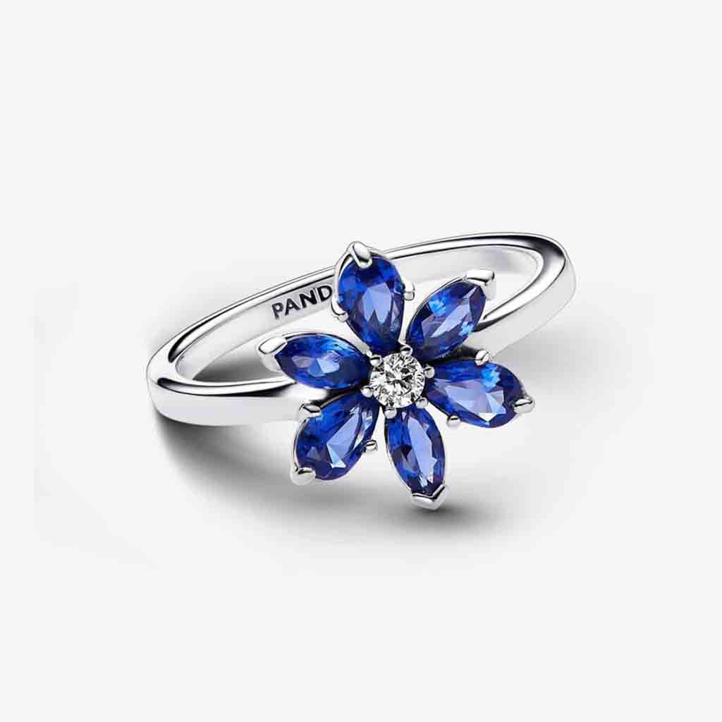 PANDORA  Sparkling Blue Herbarium Cluster Ring