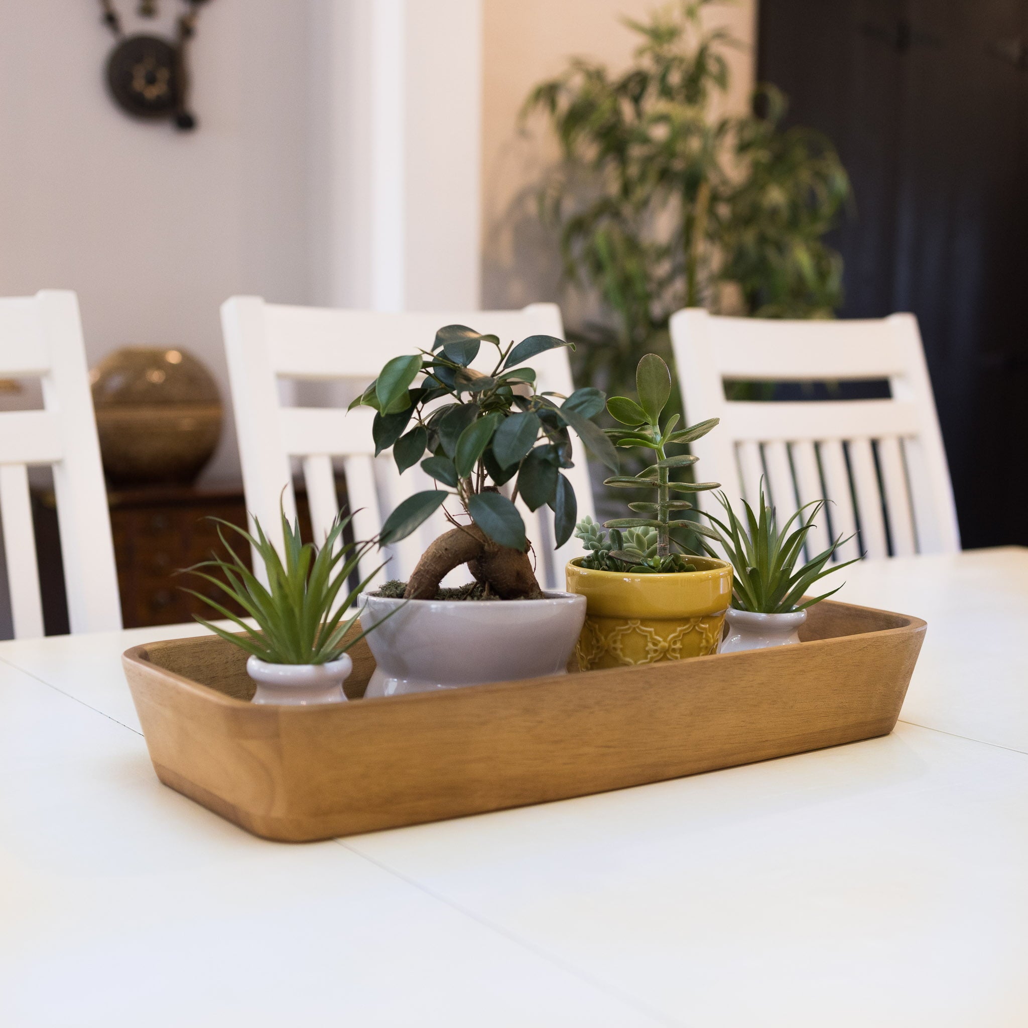 Better Homes and Gardens- Acacia Wood Oval Bowl， Natural Finish Brown