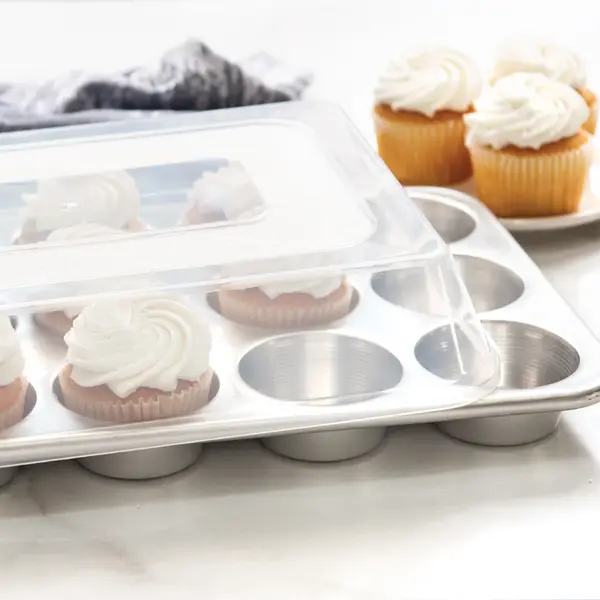 Nordic Ware Natural Aluminum 12 Cup Muffin Pan Dome Lid