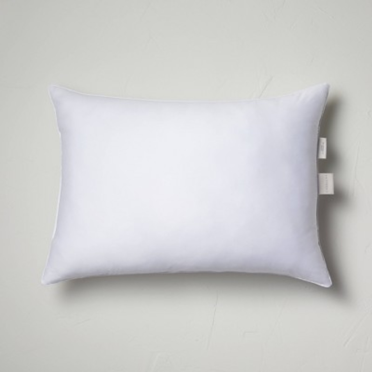 King Firm Machine Washable Down Alternative Pillow - Casaluna™