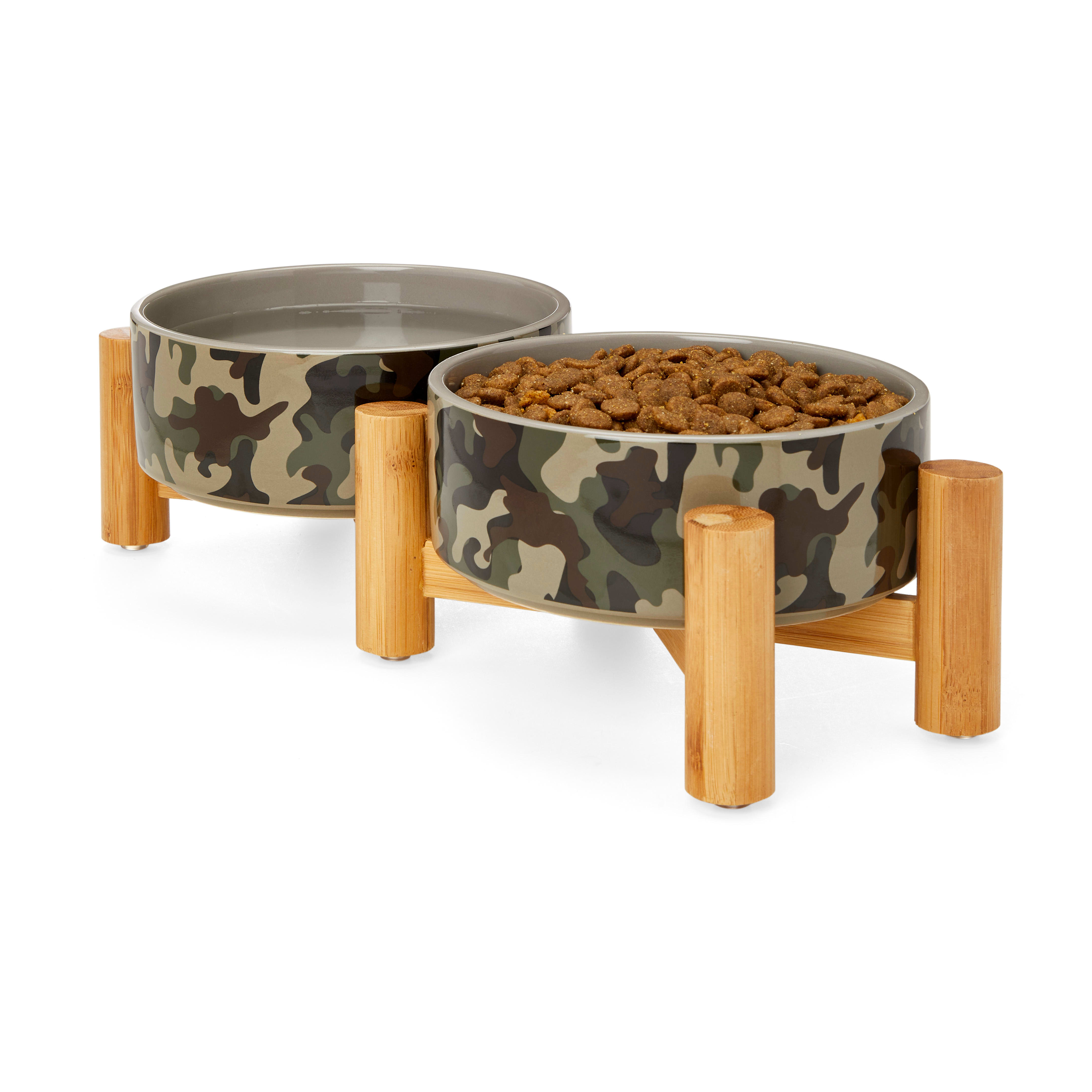 Reddy Camo Ceramic  Bamboo Elevated Double Diner for Dogs， 3 Cups