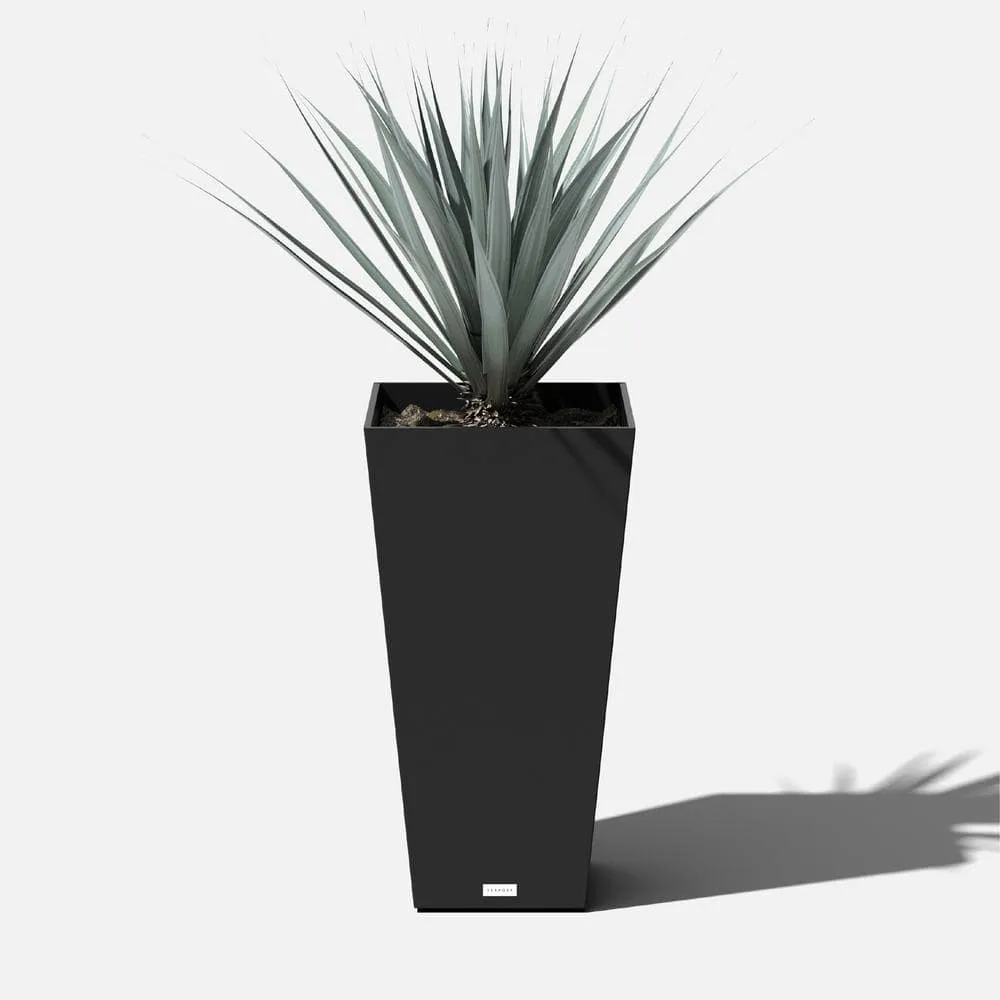 Veradek Midland 30 in. Black Plastic Tall Square Planter (2-Pack) MV32B-2PK