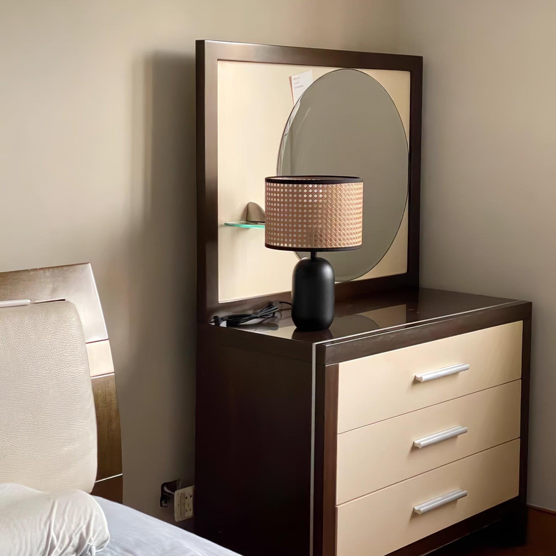 Nico Table Lamp