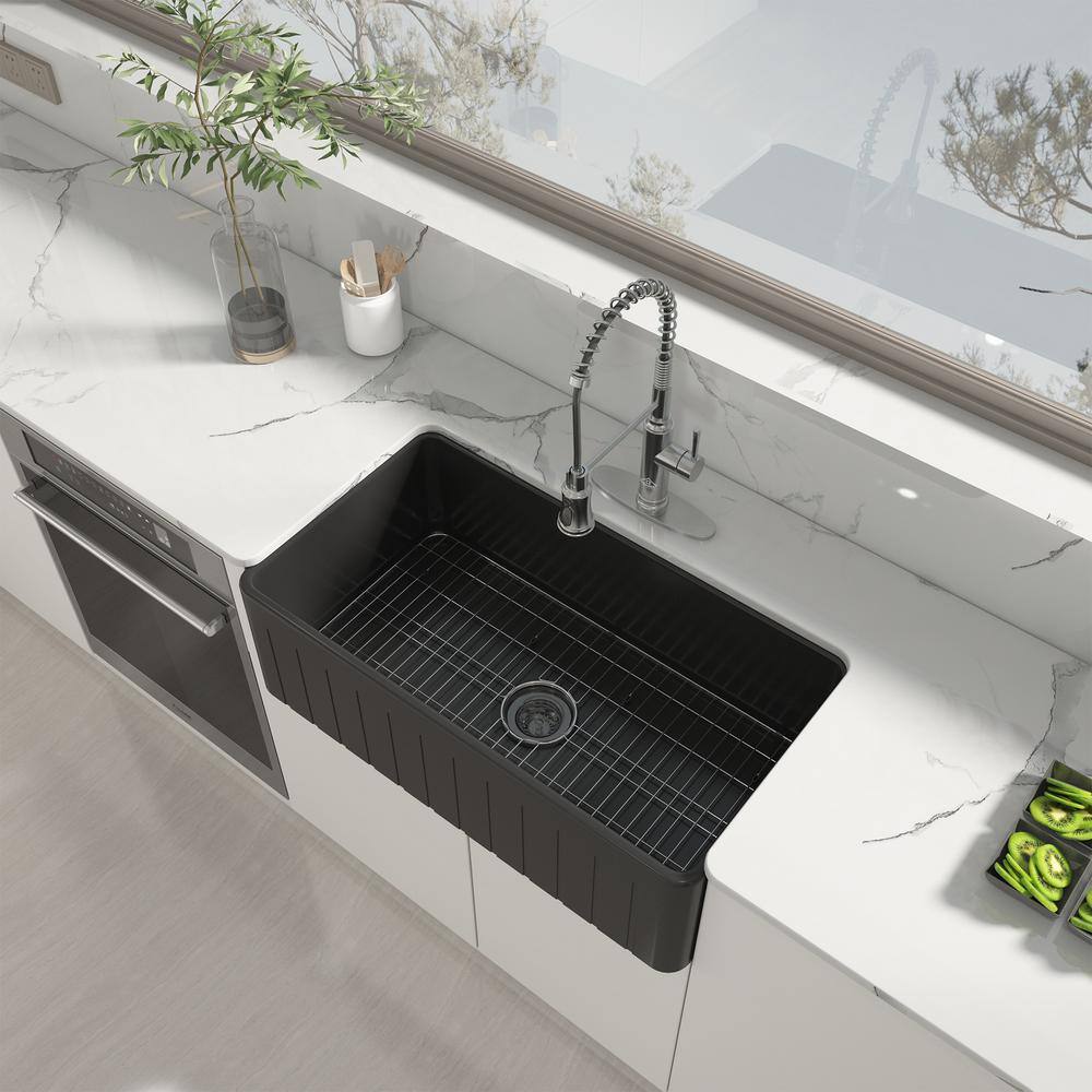 CASAINC Fireclay 33 in. Striped Design Reversible Installation Single Bowl Farmhouse Apron Kitchen Sink with Grid and Strainer CA-SN3318T-B