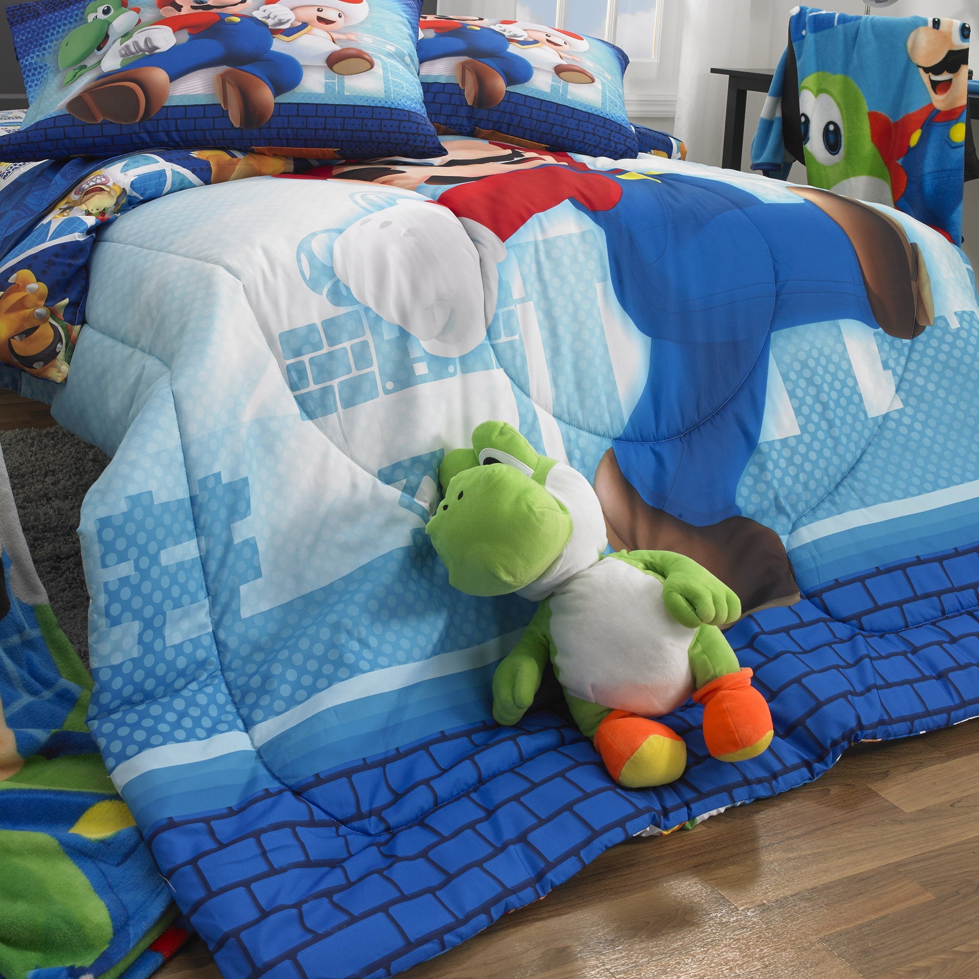 Super Mario Kids Twin Bed in a Bag, Gaming Bedding, Comforter and Sheets, Blue, 