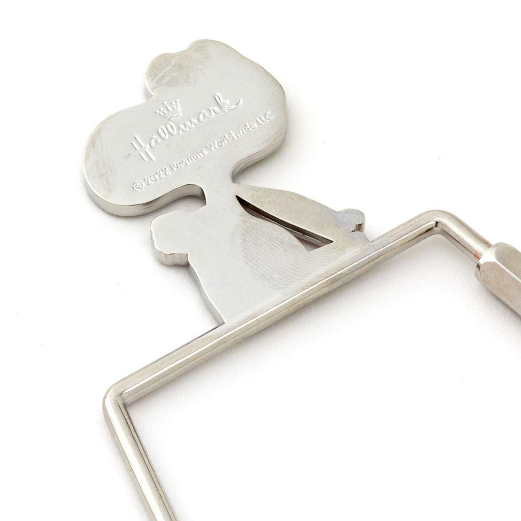 Hallmark  Peanuts® Snoopy the Flying Ace Doghouse-Shaped Keychain