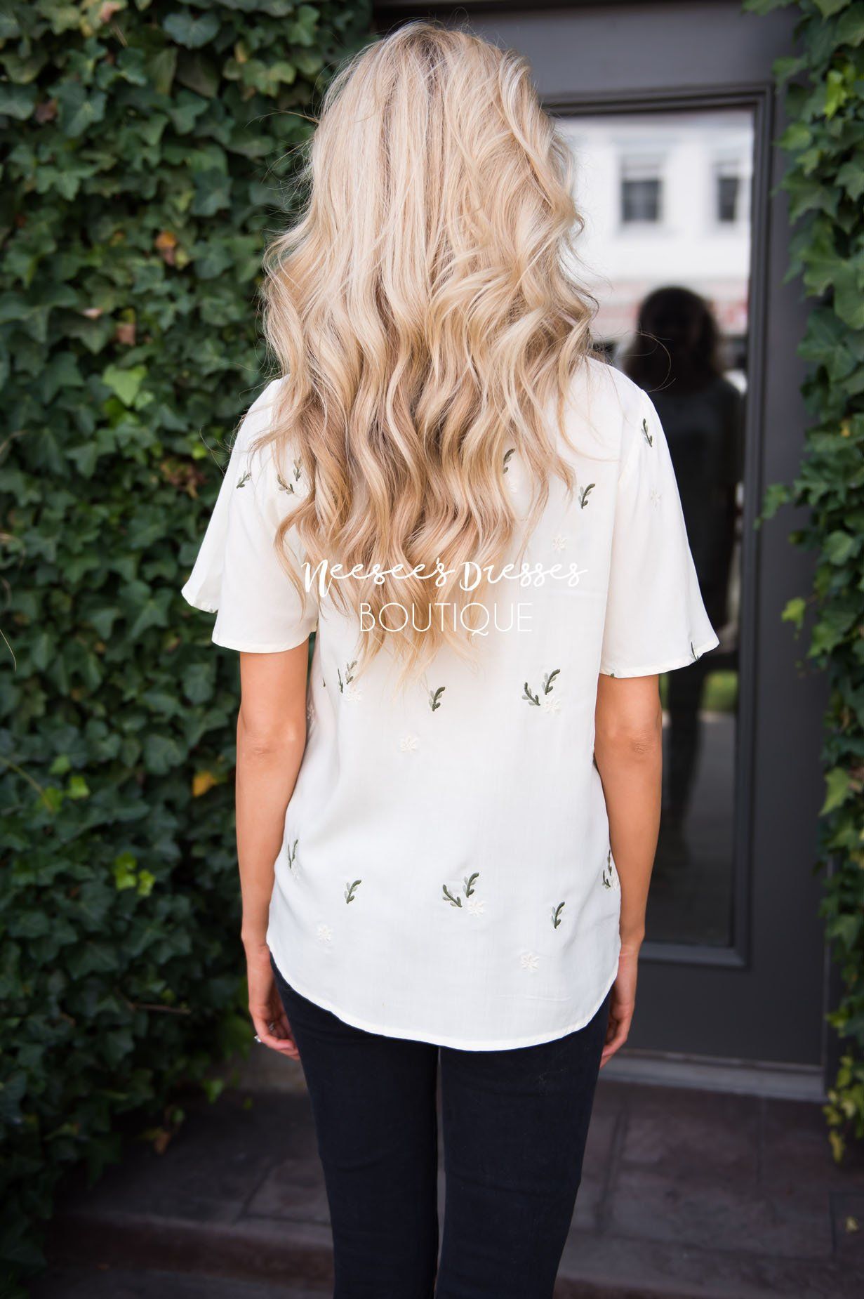 Dashing Daisy Embroidered Blouse