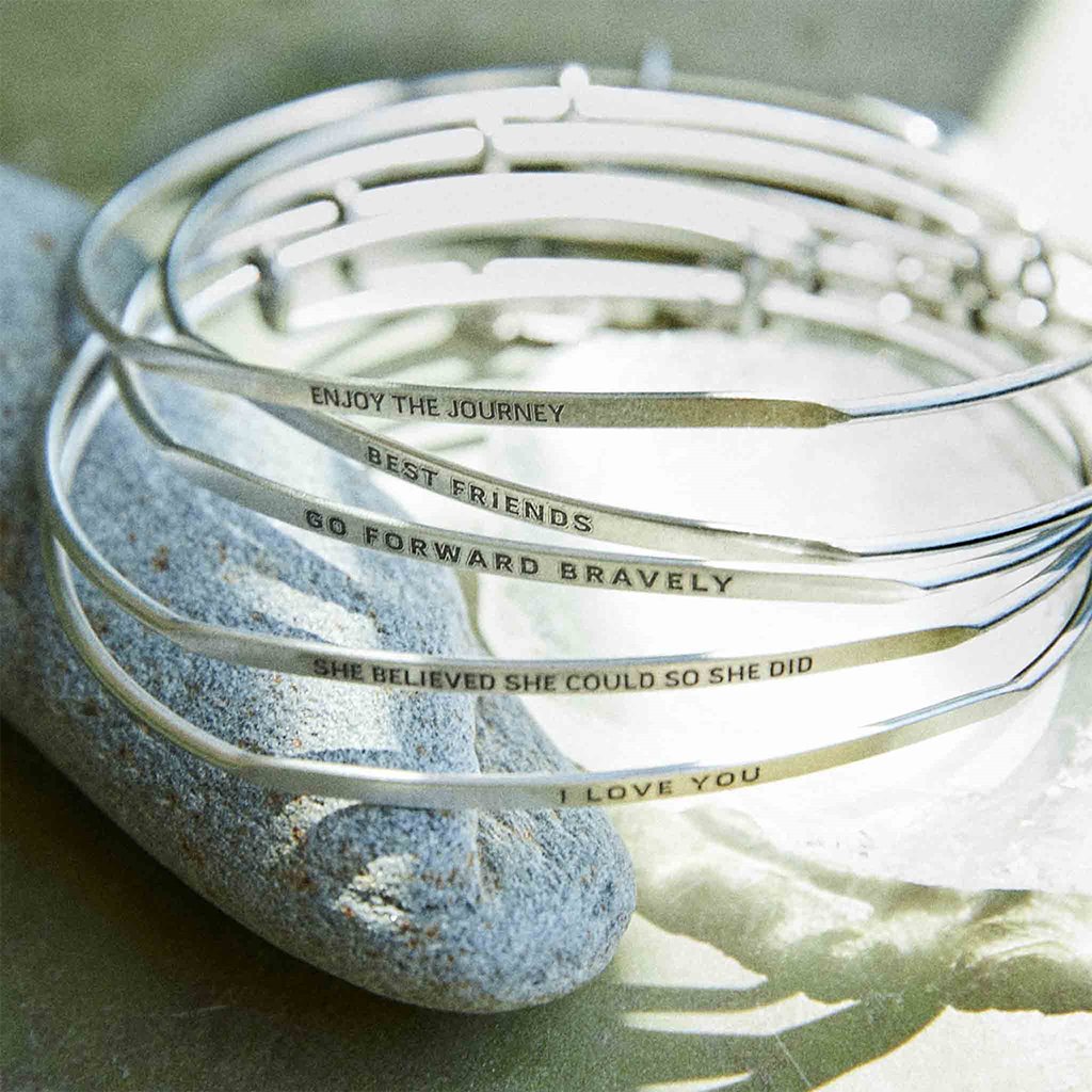 &Livy  Posy Wire Bracelet - Forever Blessed