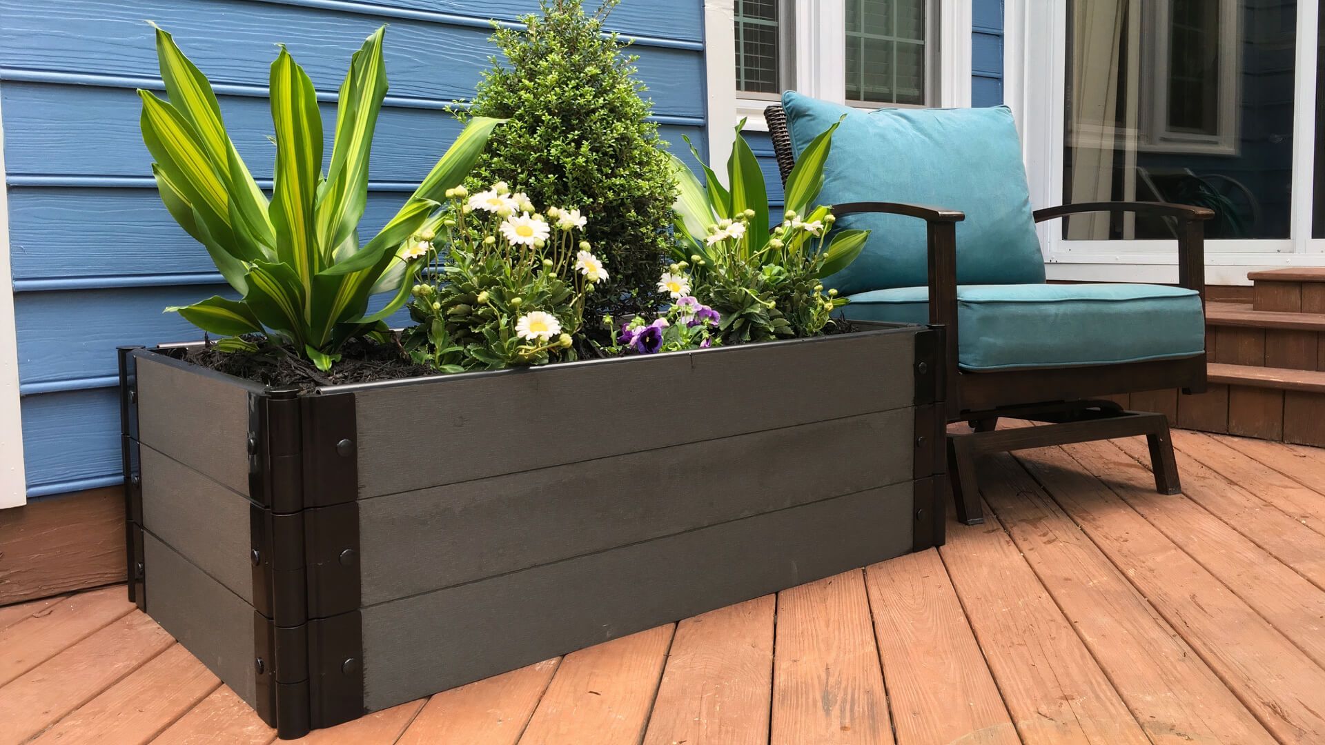 2' x 4' Raised Garden Bed