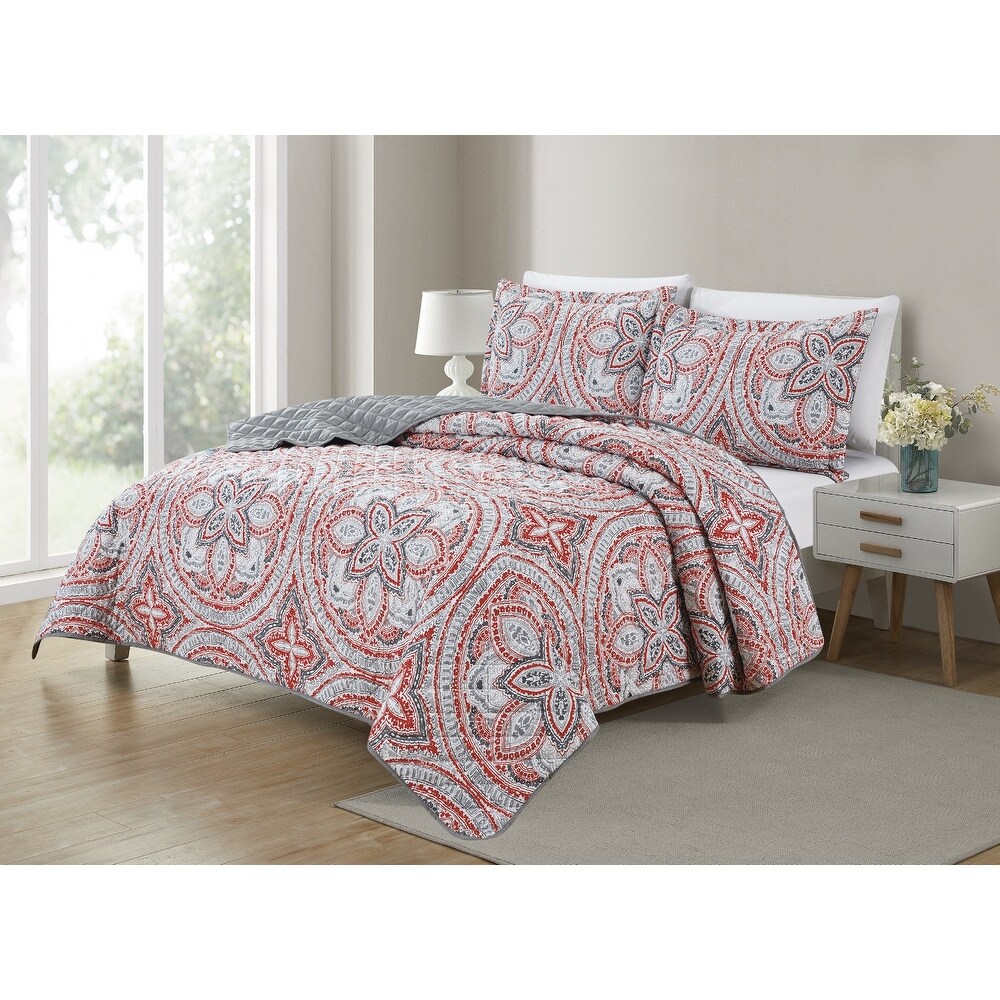 Bibb Home 3 Piece Printed Reversible Quilt Set