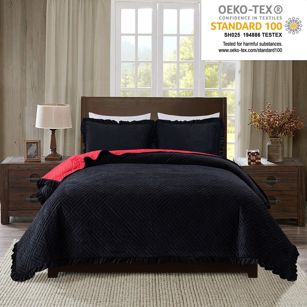 Lavish Plush Poly Velvet Quilt Set