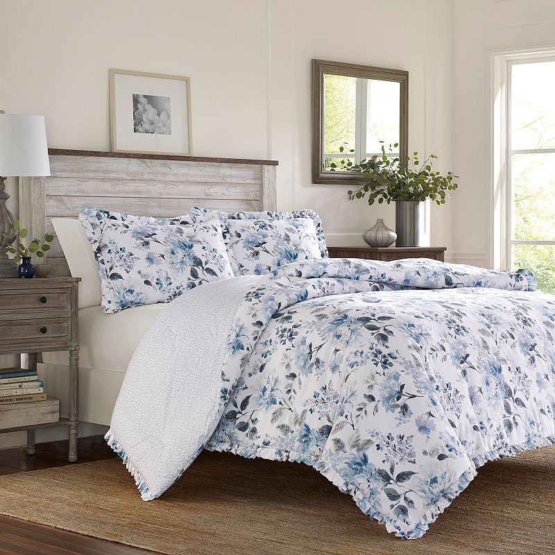 Laura Ashley Lifestyles Chloe Duvet Cover Set