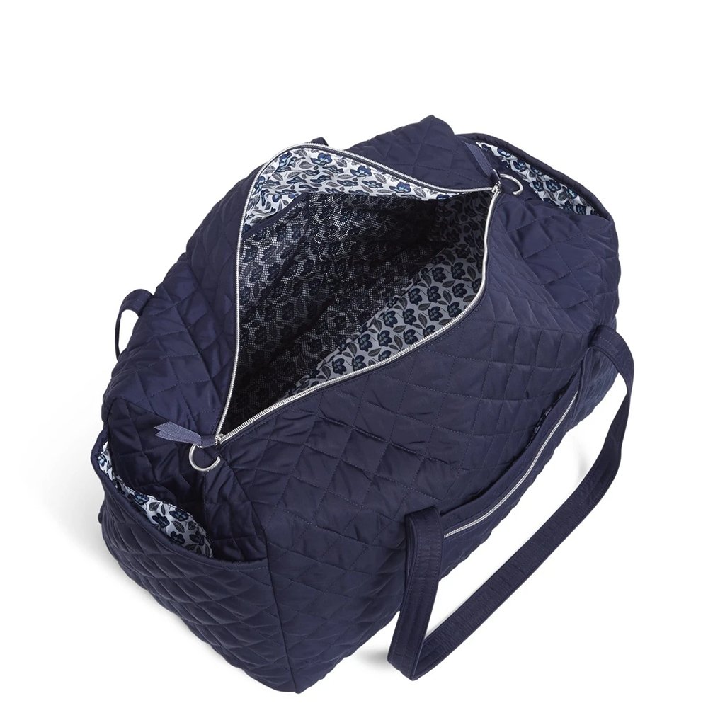 Vera Bradley  Large Travel Duffel Bag in Performance Twill Classic Navy