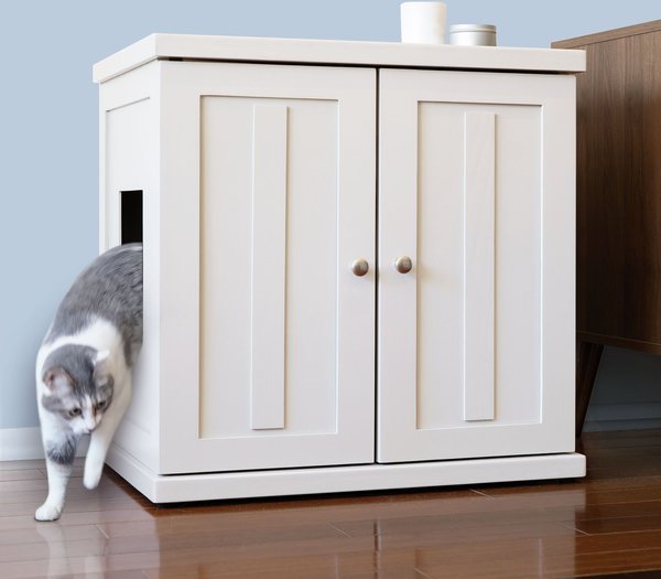 The Refined Feline Shaker Deluxe Cat Litter Box