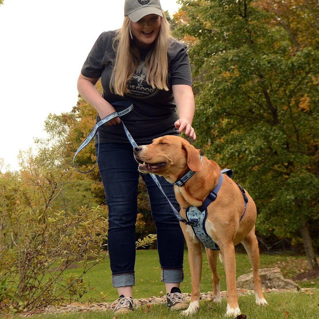 LIFE IS GOOD Canvas Overlay Good Vibes Dog Leash