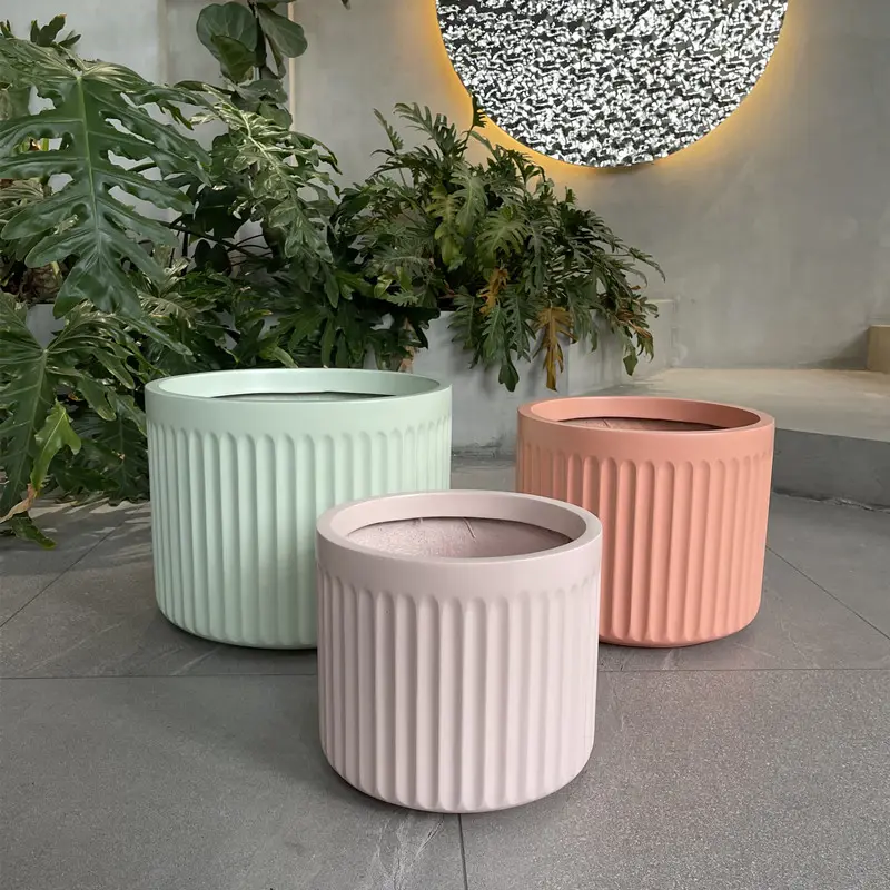 Factory direct supply light weight durable large fiberglass resin planter  fiberglass planter hot selling