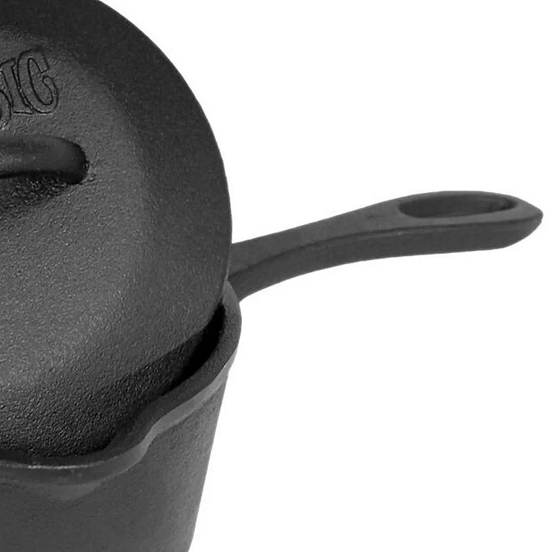 Bayou Classic 1 Quart Cast Iron Covered Sauce Pot with Self-Basting Lid， Black