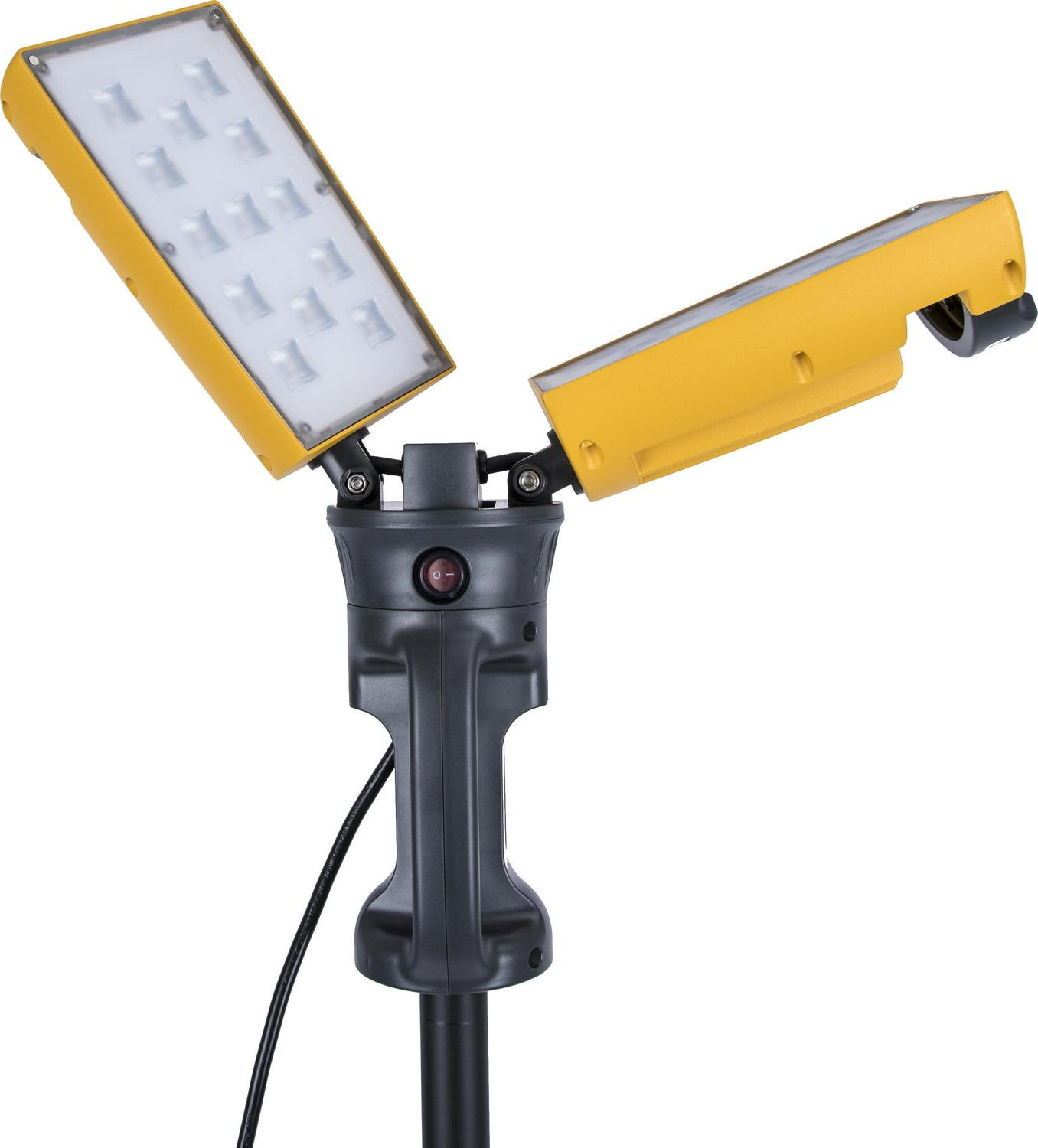 Lutec 3300 Lumen LED Work Light with Tripod