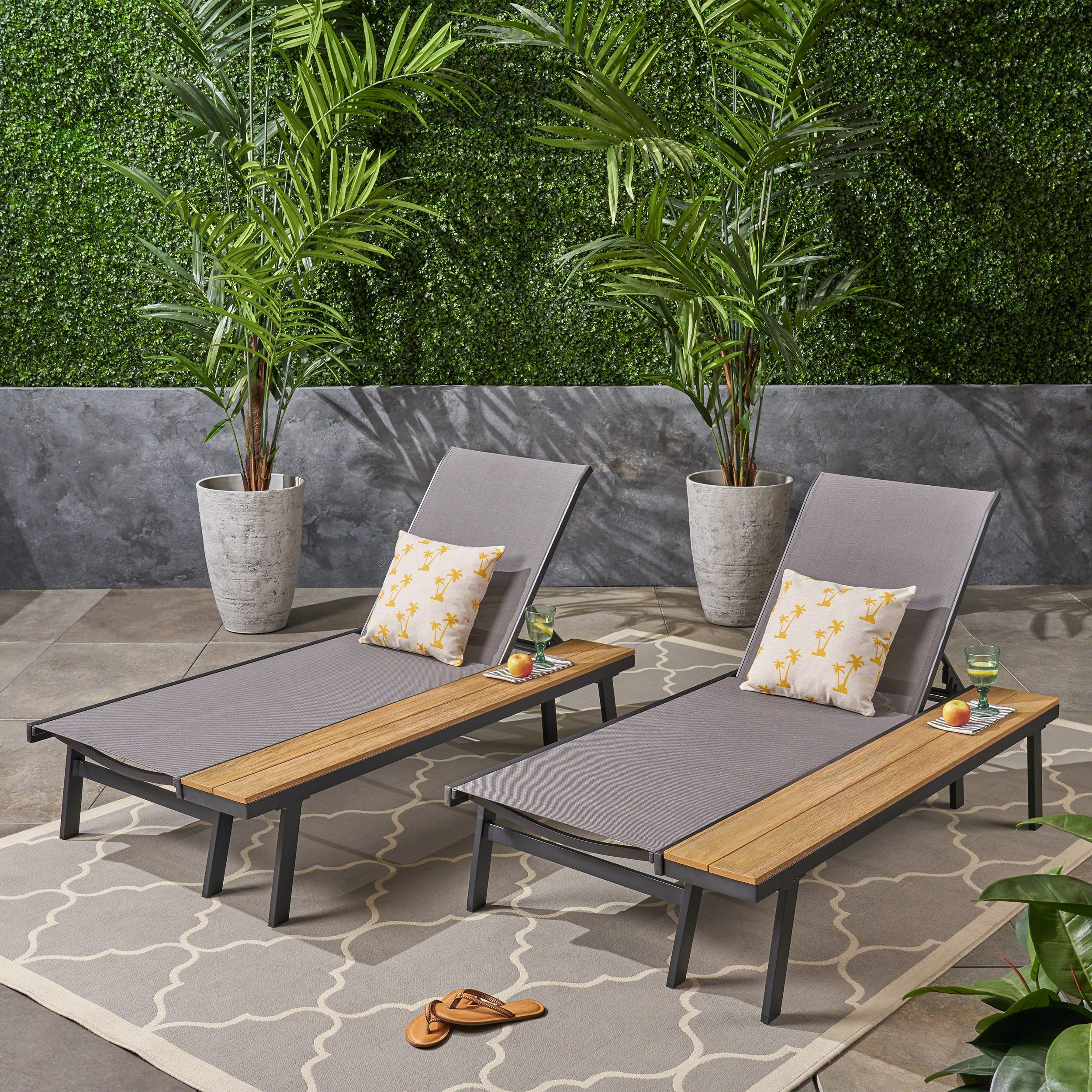 John Outdoor Mesh and Aluminum Chaise Lounge with Side Table