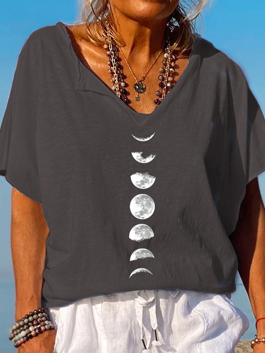 Casual Moon Print V-Neck Short Sleeve T-Shirt