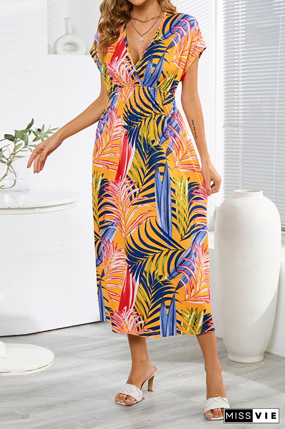 Batwing Sleeves V Neck Smocked Printing Dress