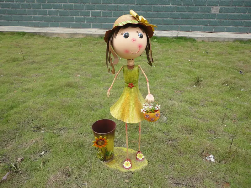 High Quality Metal Doll With Flowerpot