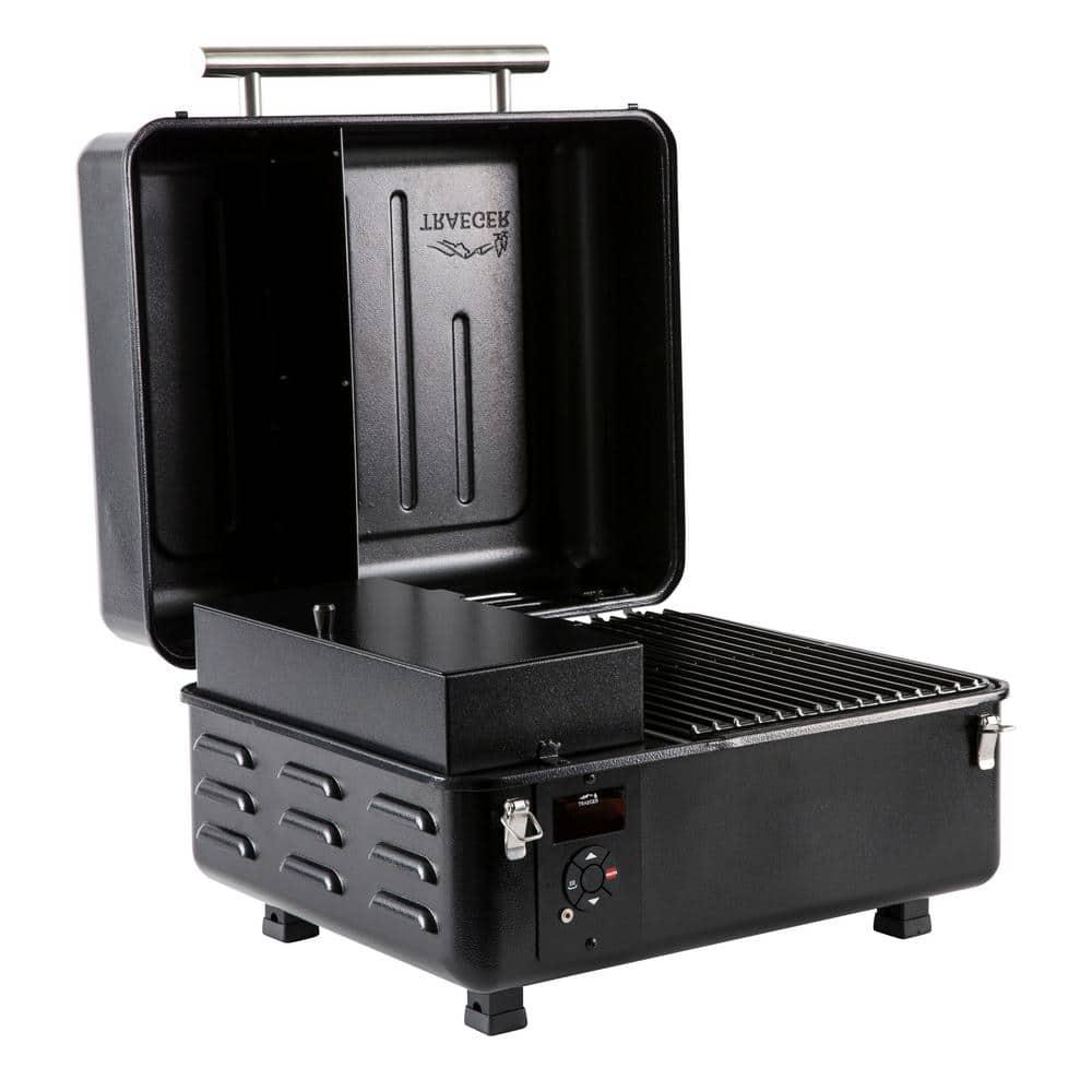 Traeger Ranger Pellet Grill and Smoker in Black