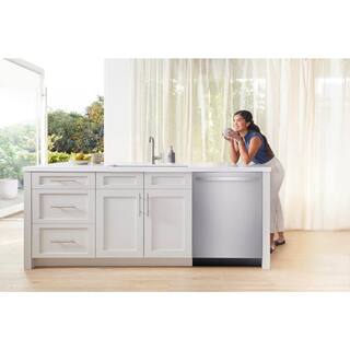 Bosch 100 Series Premium 24 in. Stainless Steel Top Control Tall Tub Dishwasher with Hybrid Stainless Steel Tub SHX5AEM5N