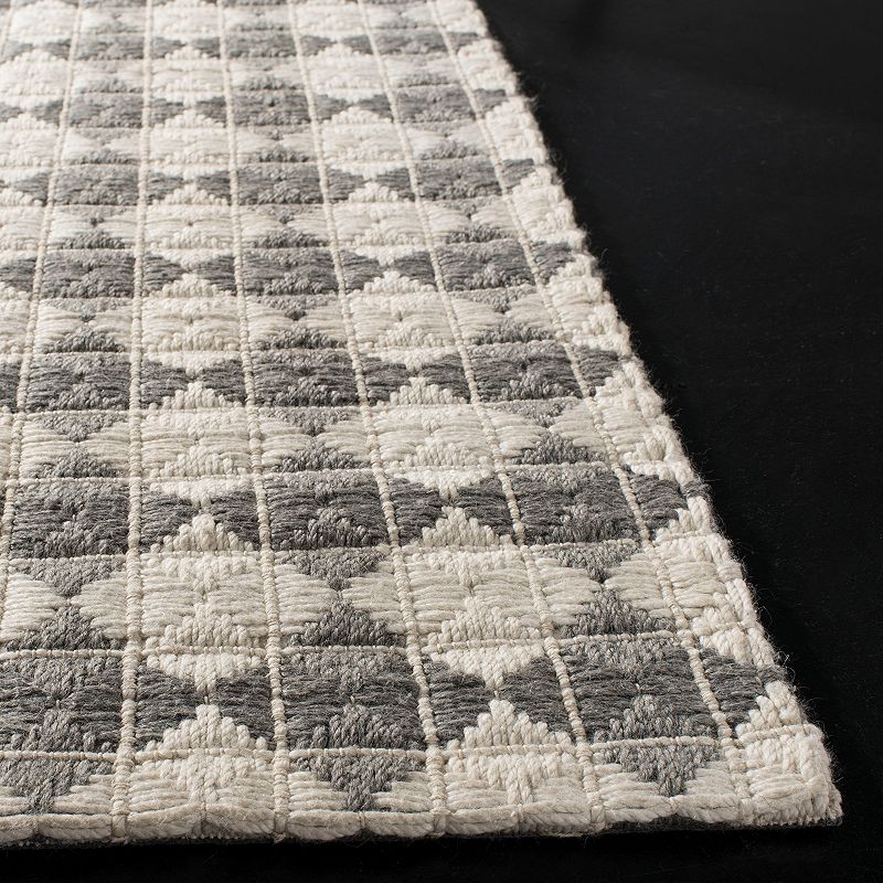 Safavieh Natura Elana Diamond Rug