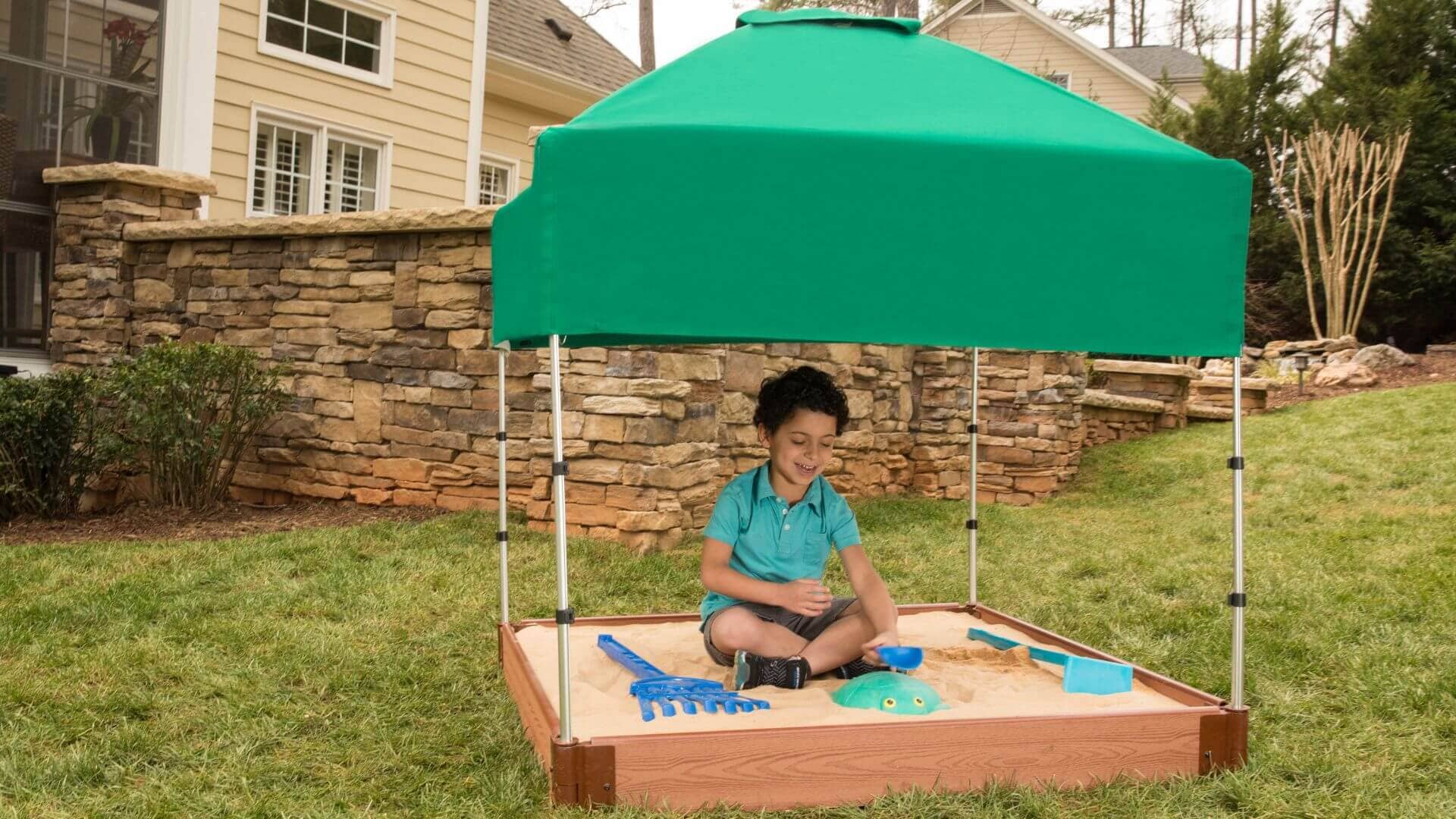 4' x 4' Composite Square Sandbox - 2 Inch Profile