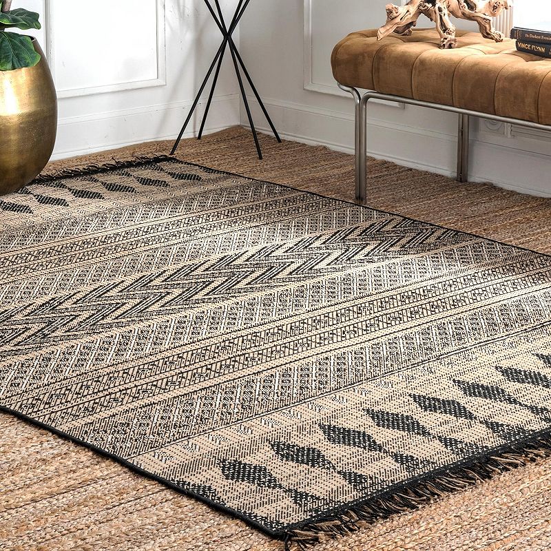 nuLOOM Modern Aztec Nicki Area Rug