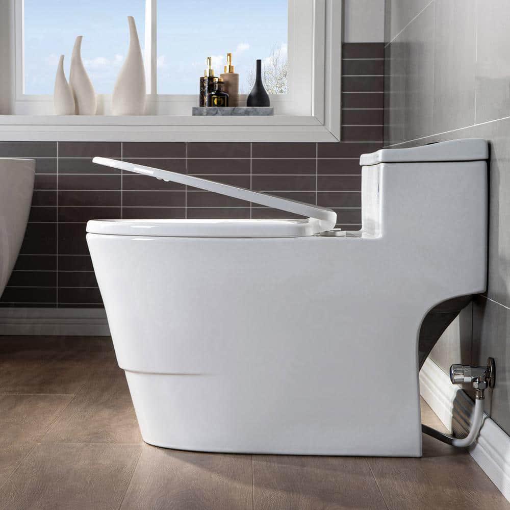 WOODBRIDGE 1piece 128 GPF Conserver High Efficiency Dual Flush AllinOne Toilet with Soft Closed Seat Included in White