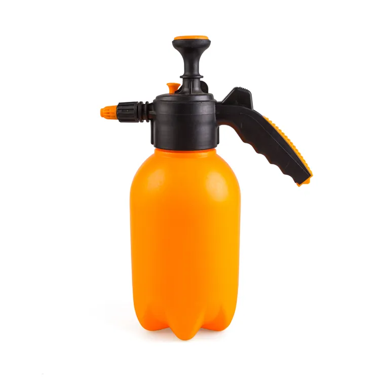 Garden supplies 2l  hand high pressure sprayers colorful water spray bottles in stock