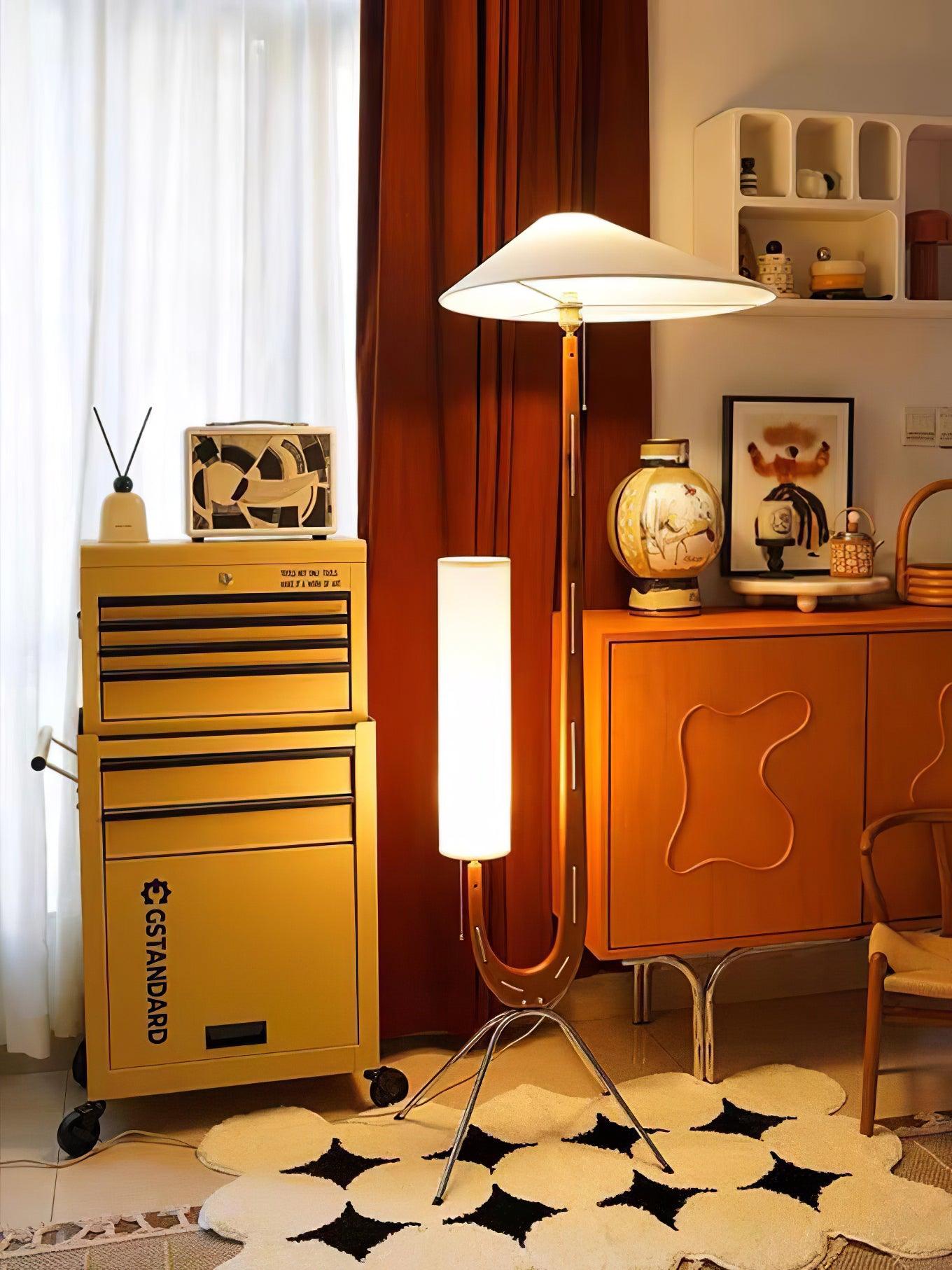 Giraffe Floor Lamp