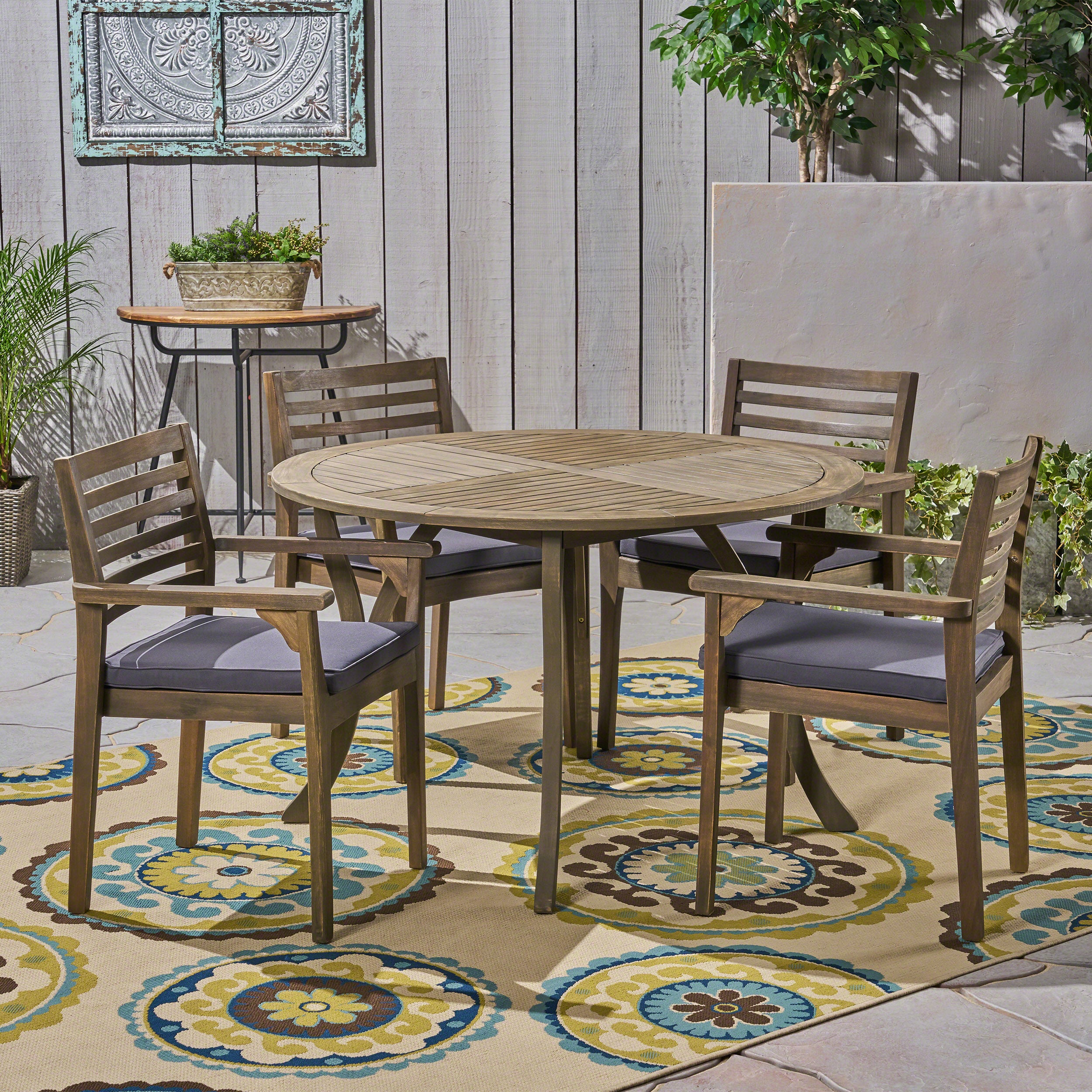 Phoenix Outdoor Acacia 4-Seater Dining Set with Cushions and 47